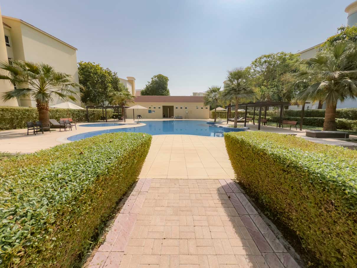 Changing_Room in Jumeirah lane